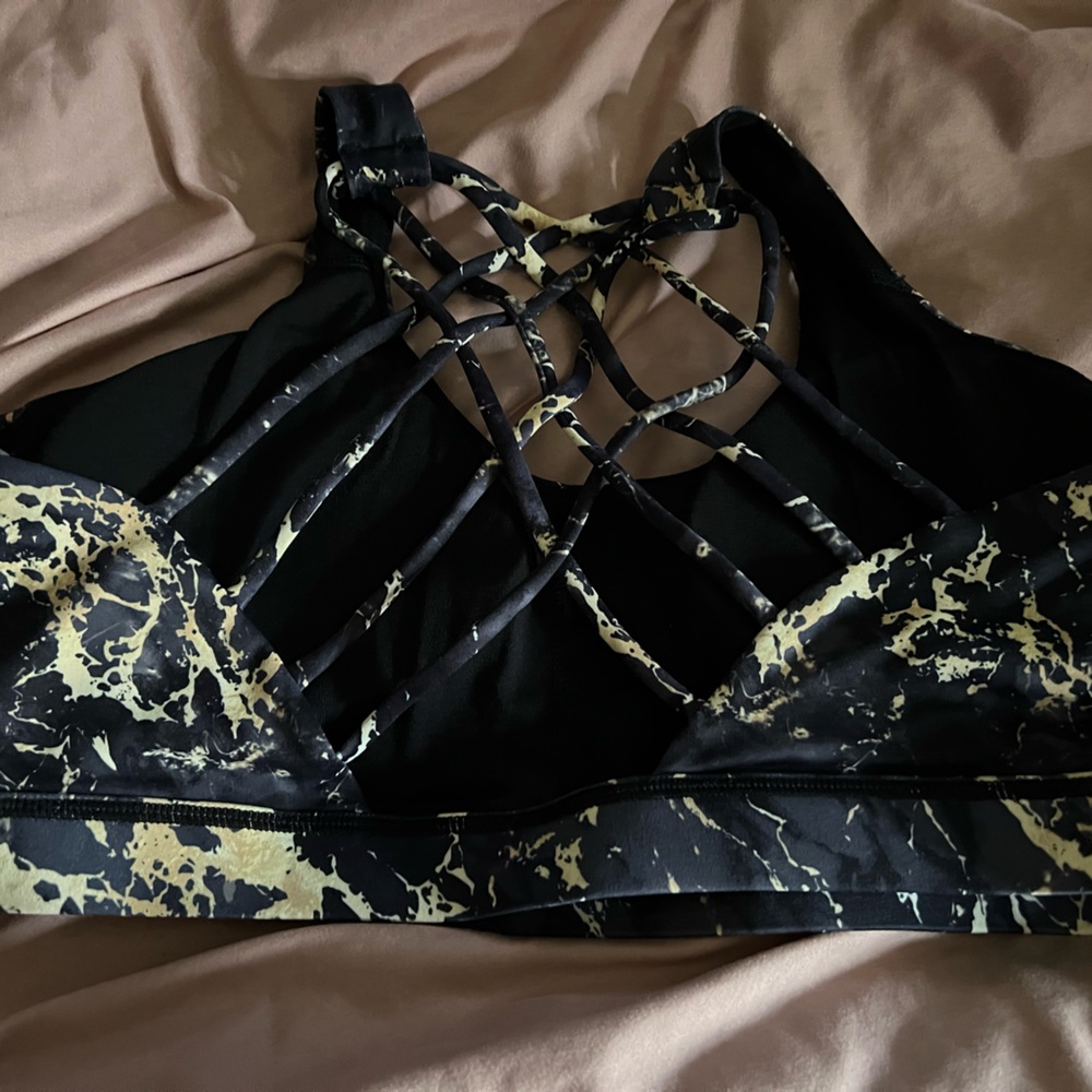 CVG Marbled - Picture 2 of 2